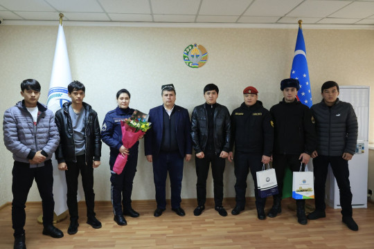 Representatives of the National Guard met with the students
